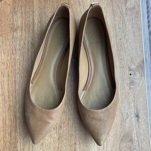 Tory Burch Tan Leather Flats size 11